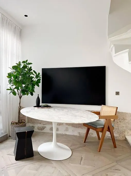 Petite Maison Dans Le Marais Appartamento *